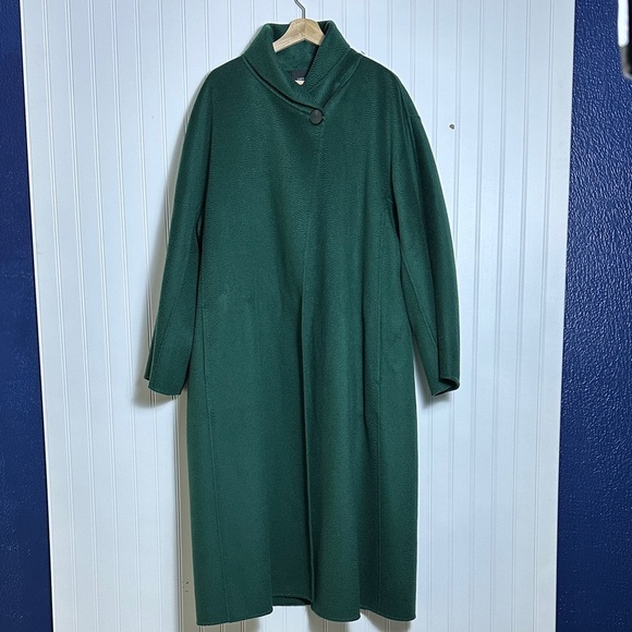 Lafayette 148 New York Yara Cashmere
Coat XXL. - Picture 2 of 14